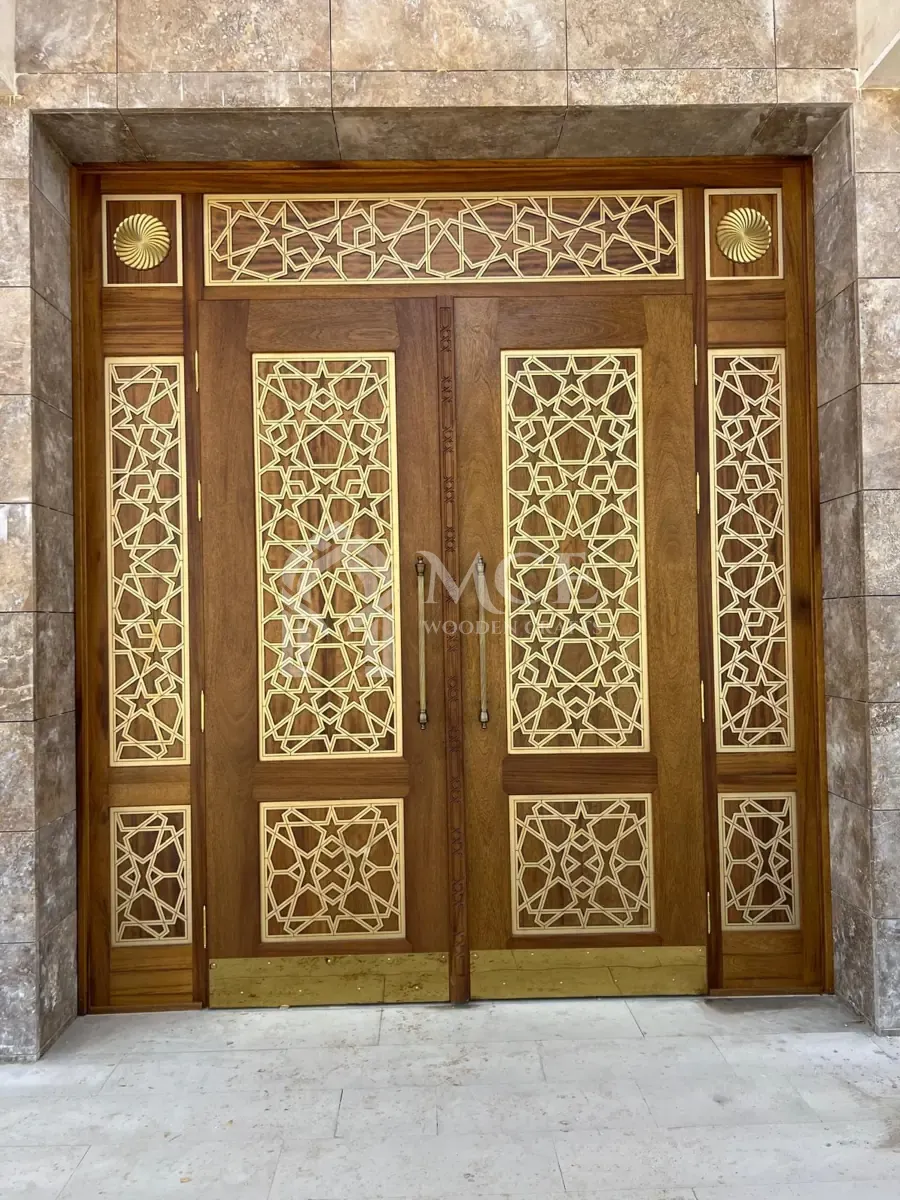 ورشة عمل MCE للأعمال الخشبية